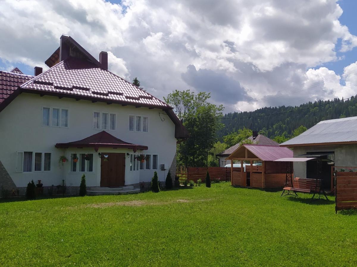 Casa Moldovita Exteriér fotografie
